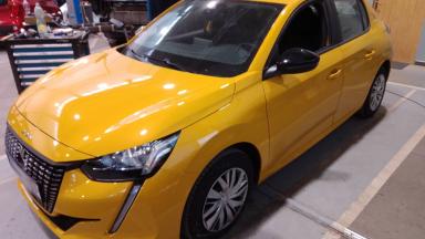 MM CAR - příběh Peugeotu 208